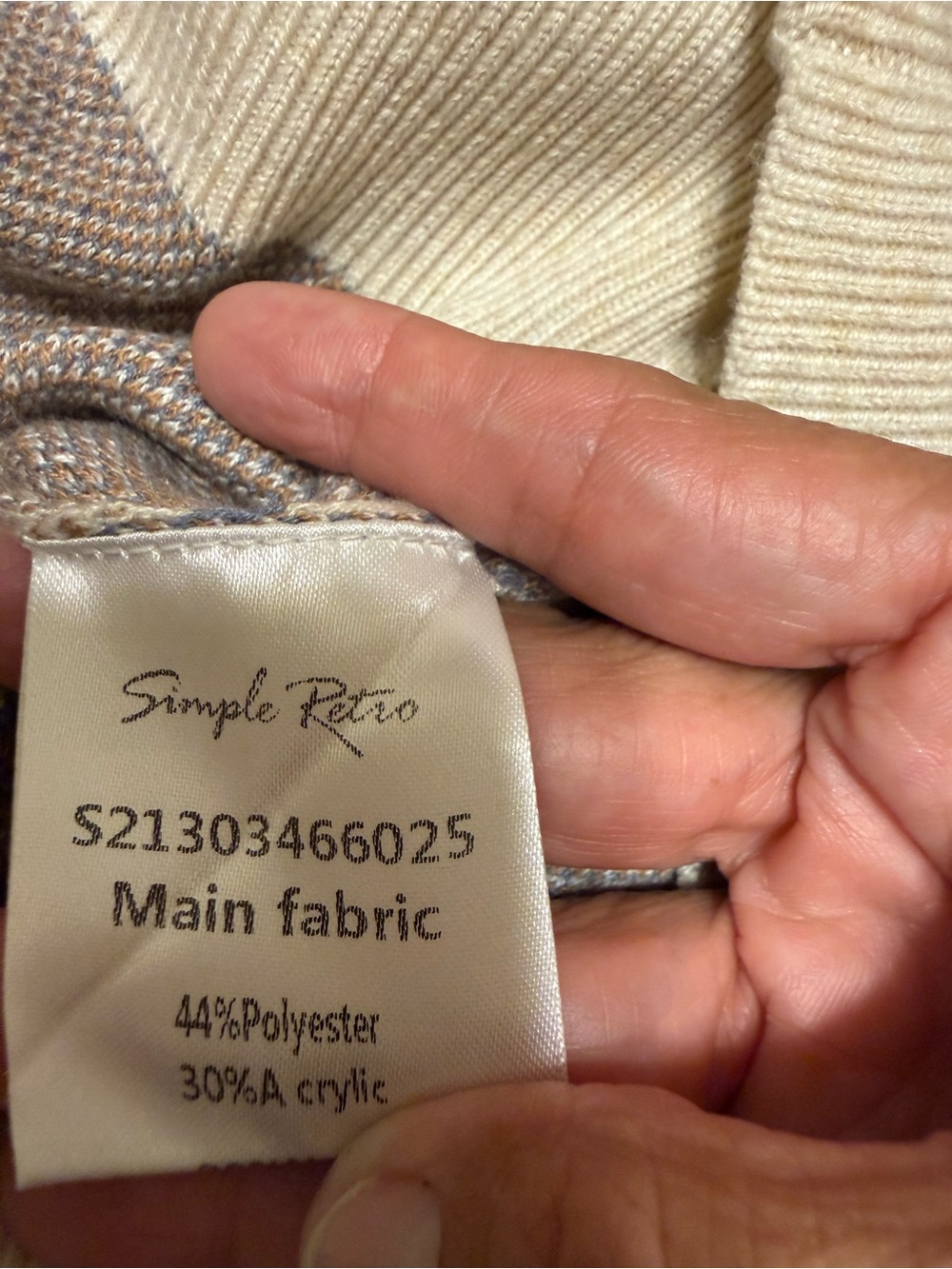 Simple Retro knit polo sweater  small patterned design with a vintage - Picture 8 of 9